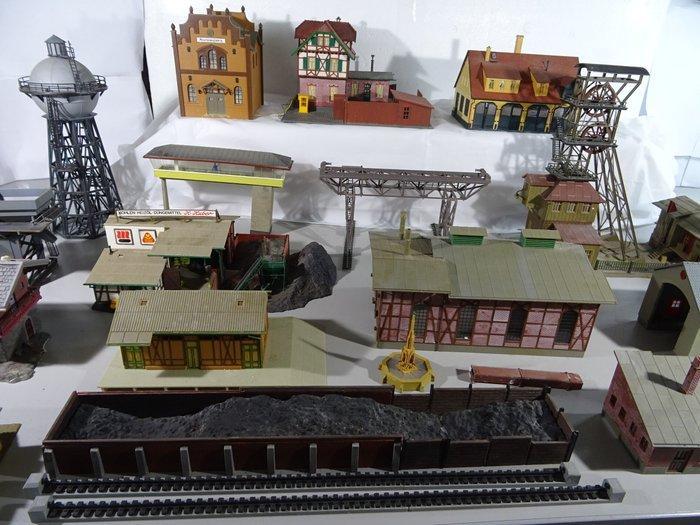 Faller, Vollmer, Kibri H0 - Modeltreinlandschap (18) -, Hobby en Vrije tijd, Modeltreinen | H0
