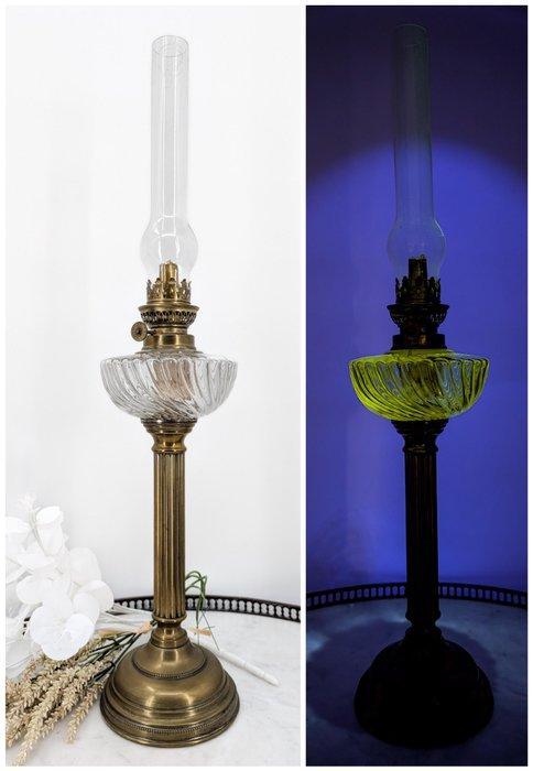 Reaction lampe Uv 365 - Toupie en verre dOuraline. - Lampe, Antiek en Kunst, Antiek | Overige Antiek