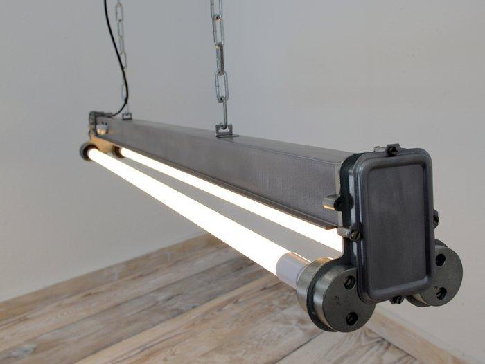 Polamp - Plafondlamp - Aluminium, Staal, Antiek en Kunst, Antiek | Wandborden en Tegels