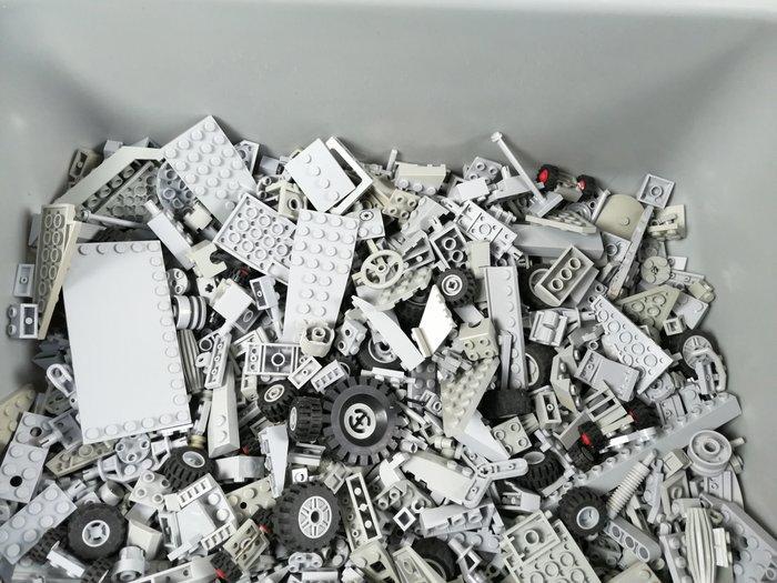 Lego - geen serie - Partij van 3,0 kg lichtgrijze onderdelen, Kinderen en Baby's, Speelgoed | Duplo en Lego