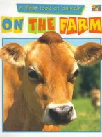 First Look at Animals S.: On the Farm by Diane James, Boeken, Verzenden, Gelezen, Sara Lynn, Diane James