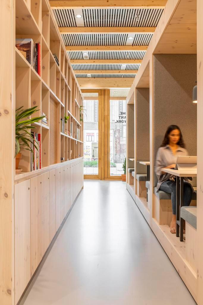 Werkplek-membership in Tour & Taxis, Articles professionnels, Immobilier d'entreprise