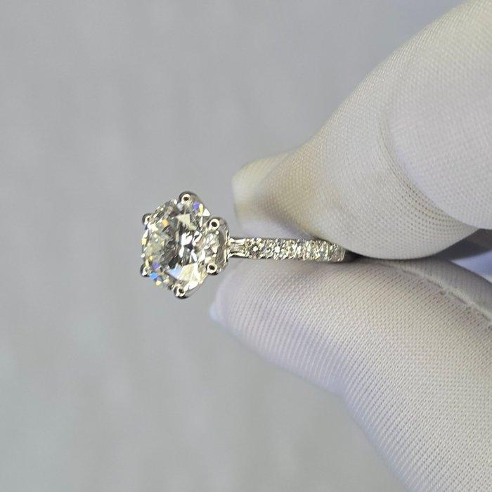 Zonder Minimumprijs - Ring - 14 karaat Witgoud - 3.05ct. tw., Handtassen en Accessoires, Ringen