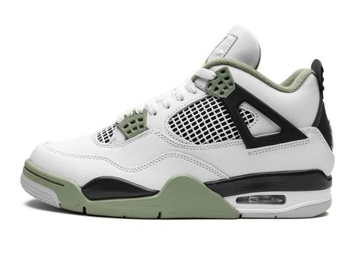 Air Jordan 4 Retro Seafoam - Maat 37.5 EU, Kleding | Heren, Schoenen, Ophalen of Verzenden