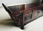 Meuble dautel chinois ancien avec une magnifique patine, Antiek en Kunst