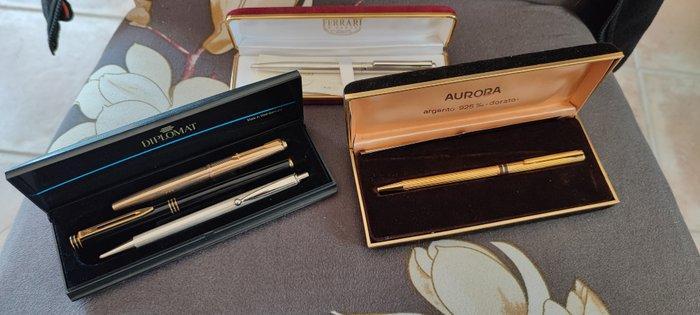 Various models - Pen, Verzamelen, Pennenverzamelingen