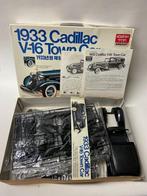 Academy 1:16 - Modelbouwdoos - 1933 Cadillac V-16 Town Car, Nieuw