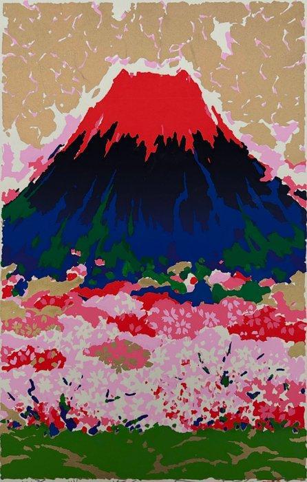 Red Mt.Fuji Cherry Blossom Mountain 2    - Rare with, Antiek en Kunst, Antiek | Overige Antiek