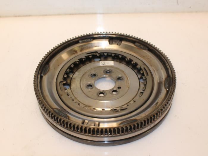 Dubbele massa vliegwiel Volkswagen Touran O115680, Auto-onderdelen, Motor en Toebehoren