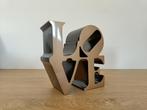 Robert Indiana (after) - LOVE Sculpture, Verzenden