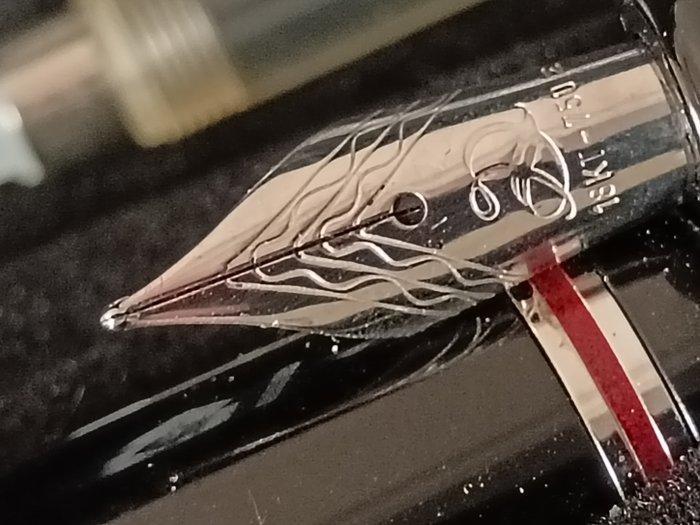 Delta - Delta 366 - Vulpen, Collections, Stylos