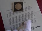 Médaillon Apollo 11 - métal pris des modules de commandement