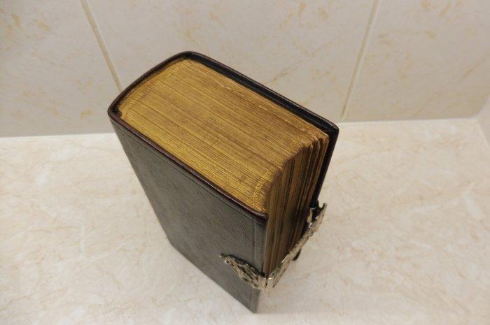 Bijbel enkele zilveren sluiting - 833 zilver - Nederland -, Antiek en Kunst, Antiek | Zilver en Goud