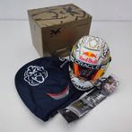 Red Bull Racing - Max Verstappen - 2022 - Schaal 1/2 helm, Verzamelen, Automerken, Motoren en Formule 1, Nieuw