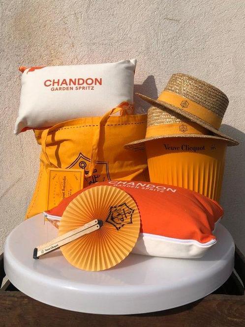Themacollectie - Veuve Clicquot & Moët & Chandon  collector, Antiek en Kunst, Antiek | Speelgoed