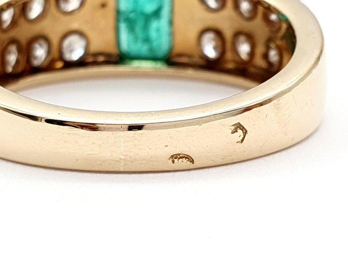 Bague - 18 carats Or jaune Émeraude - Diamant, Bijoux, Sacs & Beauté, Bagues