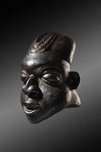 Masque Ngon - Masque Ngon - Bamileke - Cameroun