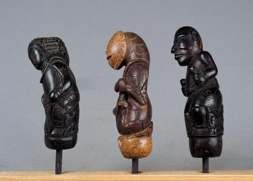 3 kriïs poignards - Bali Indonésie - milieu du XXe siècle, Antiek en Kunst, Kunst | Niet-Westerse kunst