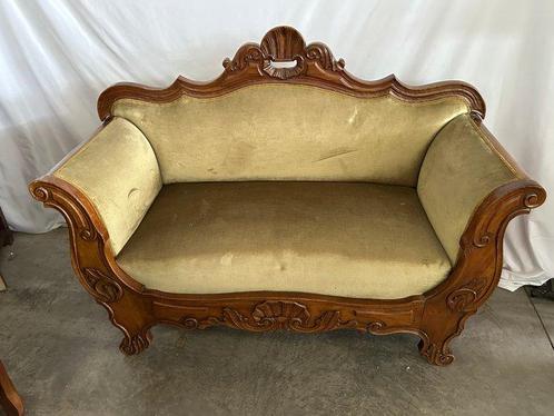 Sofa - Walnoot - Divanetto in de stijl van Karel X, Antiek en Kunst, Curiosa en Brocante