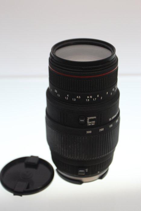 Sigma 70-300 mm 1:4-5.6 Zoomlens, Audio, Tv en Foto, Fotocamera's Digitaal