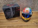 Red Bull Racing - Formel 1  2022 - Sergio Perez 1:2 Helm -, Nieuw