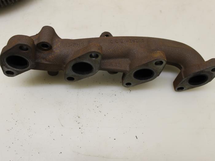 Uitlaatspruitstuk Kia CeeD O102794, Auto-onderdelen, Carrosserie