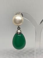 Parel - Zilver - Oorbellen - Groene parel en groene smaragd