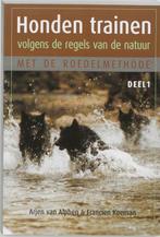 Honden trainen volgens de regels van de natuur 9789038913780, Boeken, Verzenden, Gelezen, Arjen van Alphen