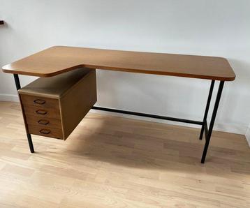 Bureau - Acier, Bois, Contreplaqué beschikbaar voor biedingen
