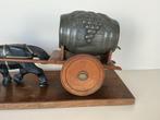 Houzeaux - Sculpture, Decoratief beeld – Paard met wijnkar –, Antiek en Kunst
