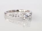 Verlovingsring - 18 karaat Witgoud - 0.77ct. tw. Diamant
