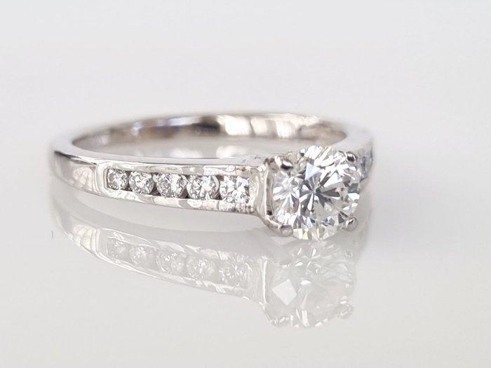 Verlovingsring - 18 karaat Witgoud - 0.77ct. tw. Diamant, Handtassen en Accessoires, Antieke sieraden
