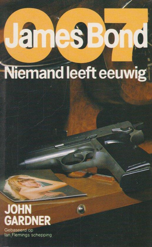 Niemand leeft eeuwig / James Bond 007 9789024515332, Boeken, Thrillers, Gelezen, Verzenden