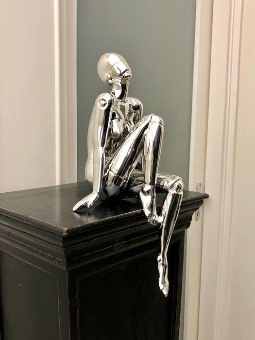 GF Exclusives - Chrome Female Robot Sculpture Artwork By: GF, Antiek en Kunst, Kunst | Designobjecten