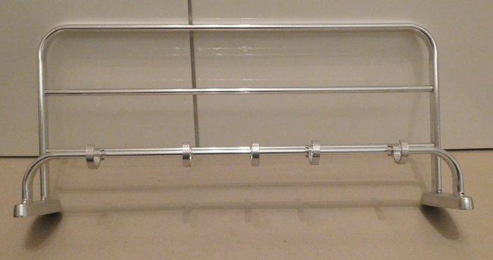Kapstok - Treinkapstok / Bagagerek - Aluminium, Antiek en Kunst, Antiek | Wandborden en Tegels