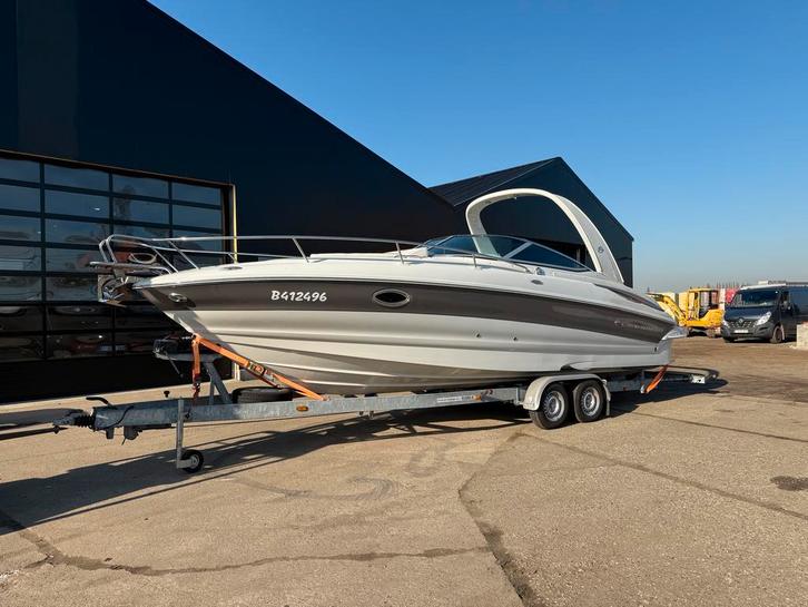 Crownline 286 Cuddy – 2017 – Slechts 225 uur, Sports nautiques & Bateaux, Speedboat, Enlèvement