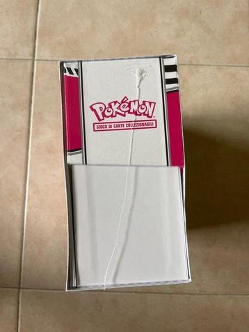 Pokémon - 1 Box - Set Allenatore Fuoriclasse - Fuoco Bianco