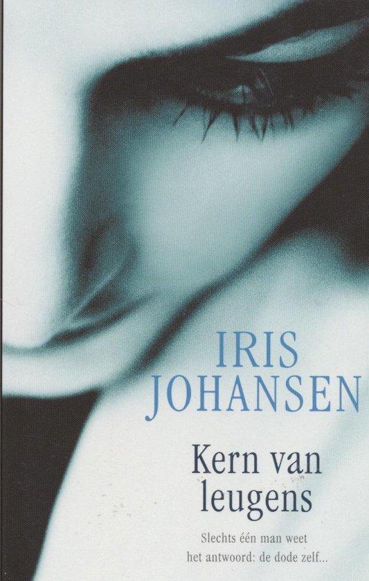Kern van leugens 9789021018003 Iris Johansen, Boeken, Romans, Gelezen, Verzenden