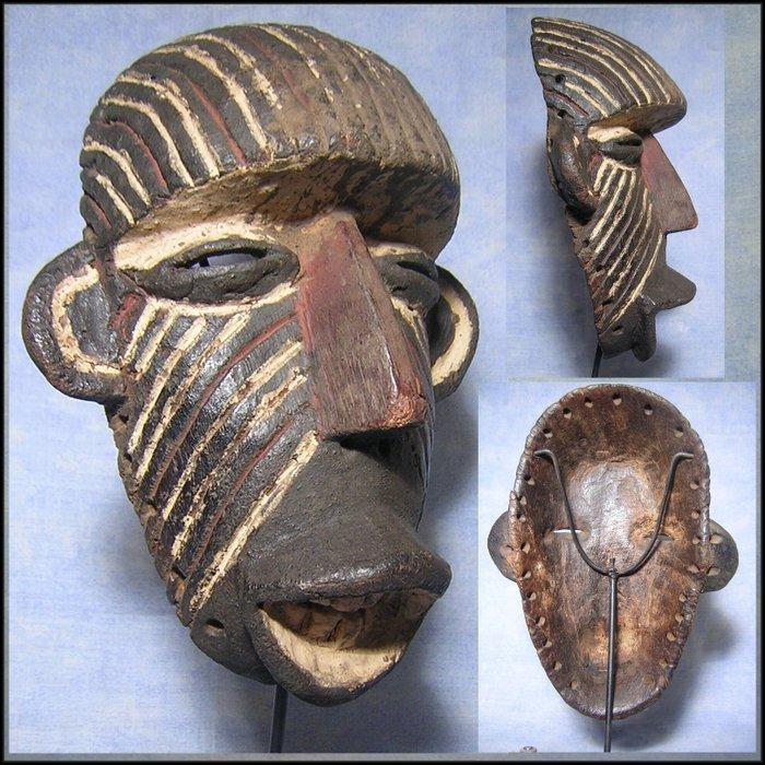 Mask - Gurunshi - Burkina Faso, Antiek en Kunst, Kunst | Niet-Westerse kunst