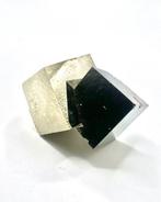 Wonderen - verbluffende radiante pyriet Kristalcluster -, Verzamelen