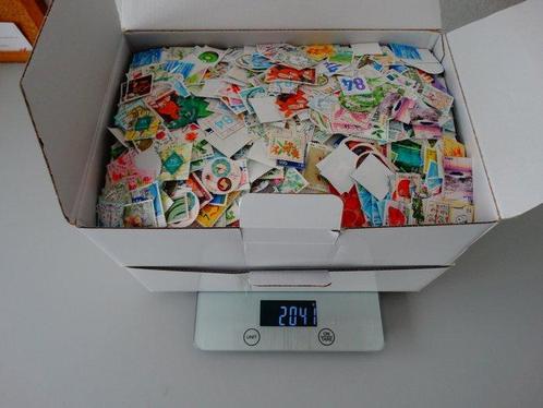 Wereld  - doos met daarin 1.8 kg papiervrije postzegels, Postzegels en Munten, Postzegels | Amerika
