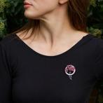 Broche Van Cleef and Arpels Art Déco rubis, saphirs et