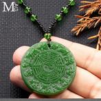 Nephriet Jade Amulet – Traditioneel Landschapsontwerp Met de