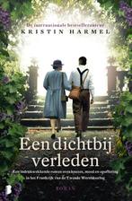 Een dichtbij verleden 9789022588116 Kristin Harmel, Boeken, Verzenden, Gelezen, Kristin Harmel