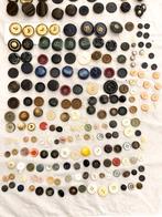 Themacollectie - Knoppen van kunststof, metaal, parelmoer,