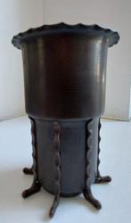 Cris Agterberg - Tasse - Bronze patiné - gobelet de lécole