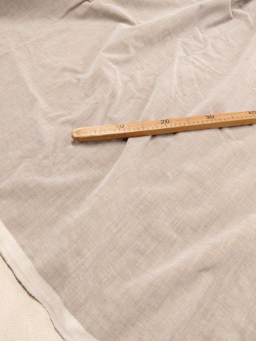 Prezioso velluto grigio chiaro by Enzo degli Angiuoni -, Antiquités & Art, Tapis & Textile