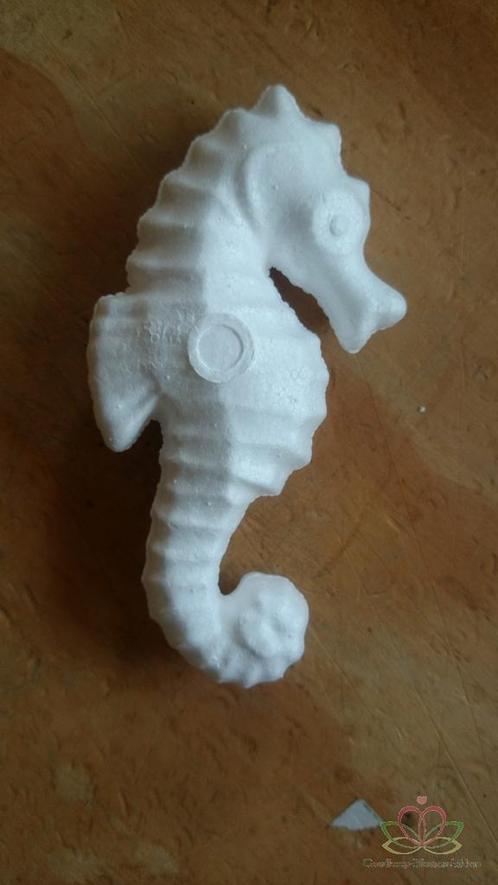 Styropor-zeepaardje 12 cm. Styropor Zeepaardje, Hobby & Loisirs créatifs, Bricolage