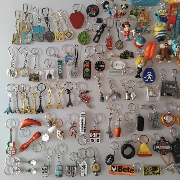 Themacollectie - Sleutelhangers. Merk, Reclame, Comics,, Antiek en Kunst, Antiek | Speelgoed