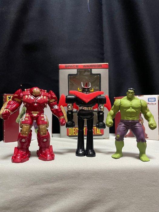 Takara Tomy - Speelgoed Space Warrior / Hulkbuster / Hulk, Antiek en Kunst, Antiek | Overige Antiek